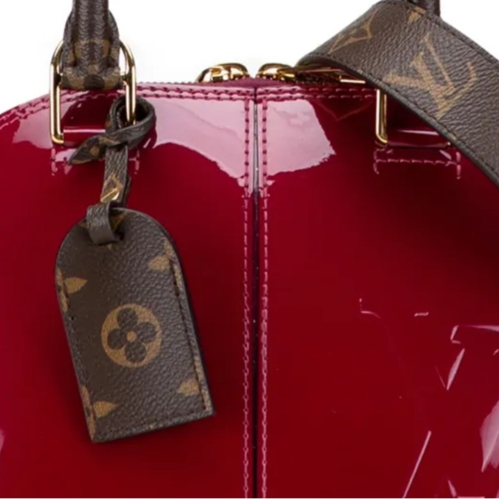 Louis Vuitton 2018 Vernis Miroir Alma BB satchel; Like New! - Picture 9 of 13
